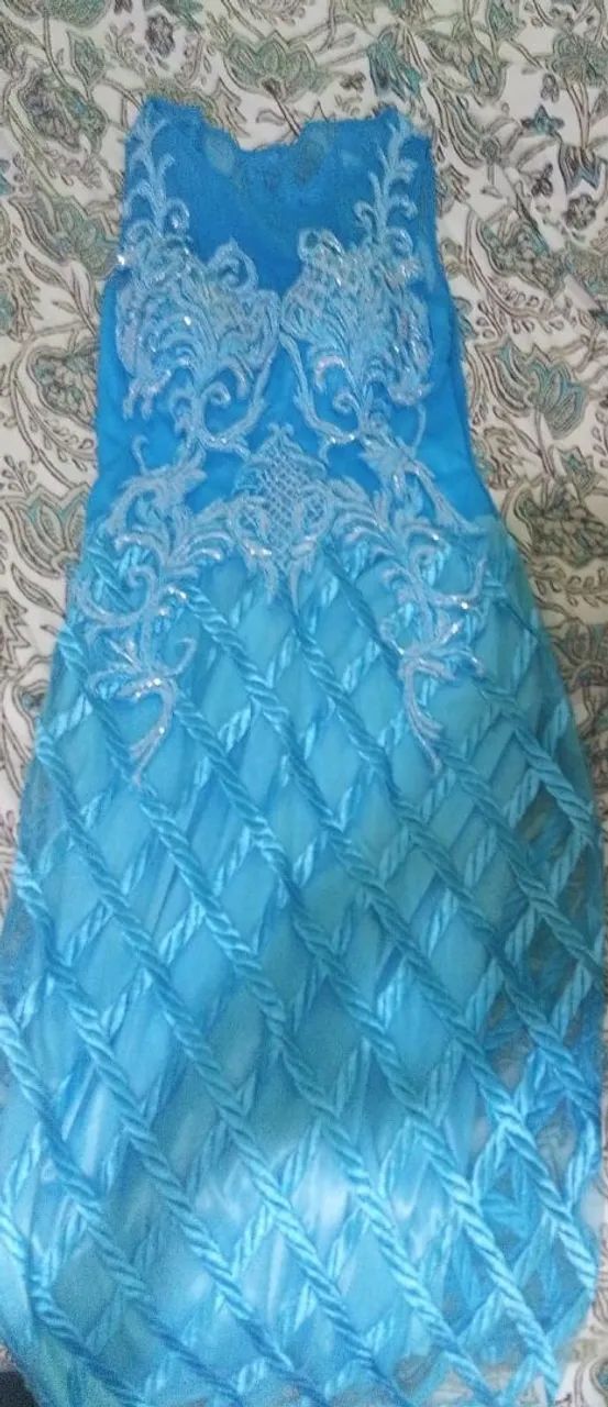 Vestidos semi novo