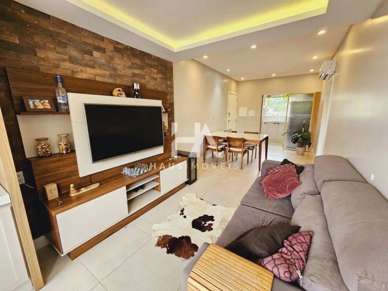 Apartamento à venda na Vila Nova com 75 m² e 2 dormitórios/quartos disponíveis