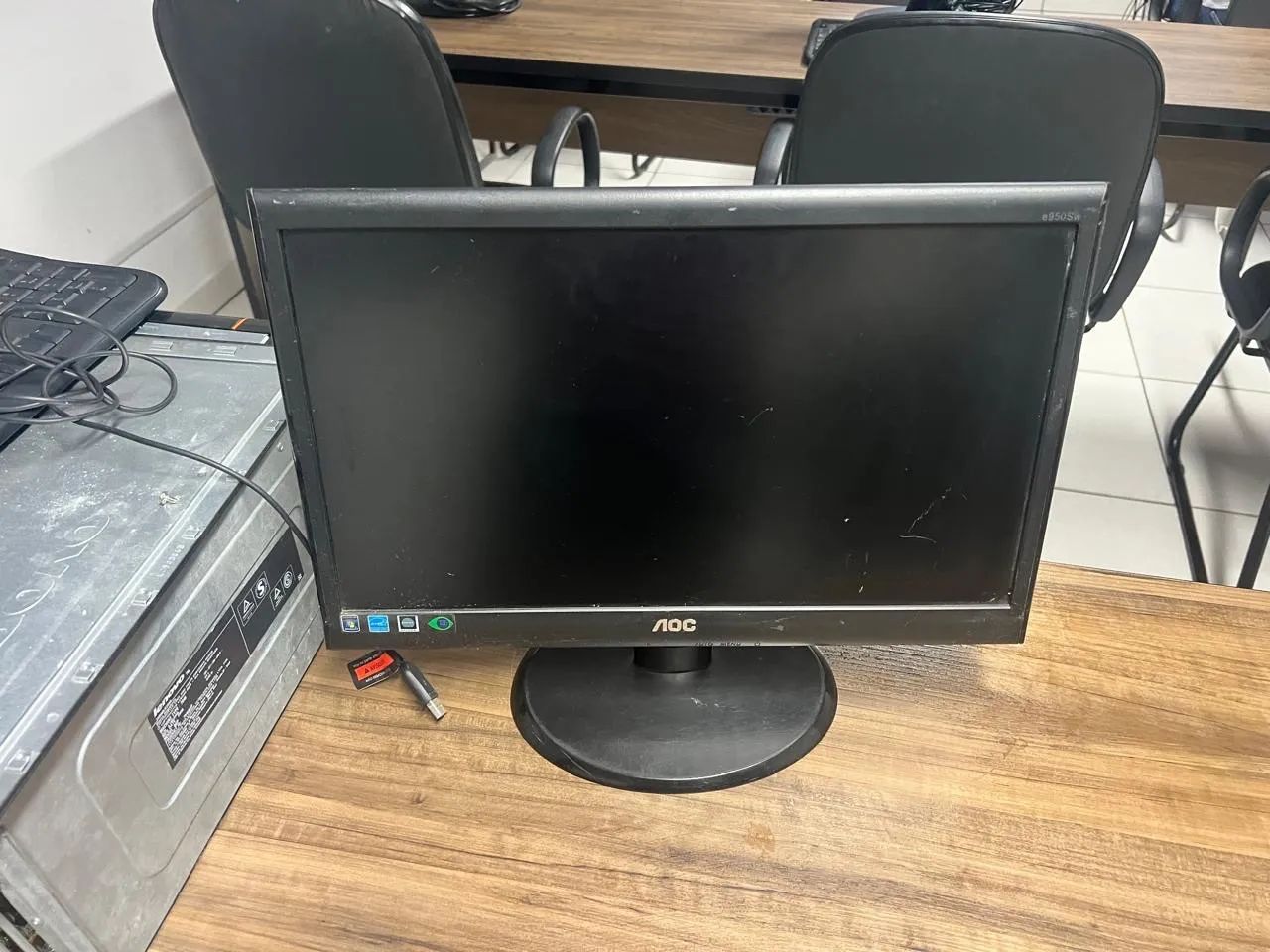 Monitores  - Foto 2