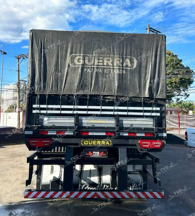Carreta Guerra Graneleiro 4 eixos - Foto 2