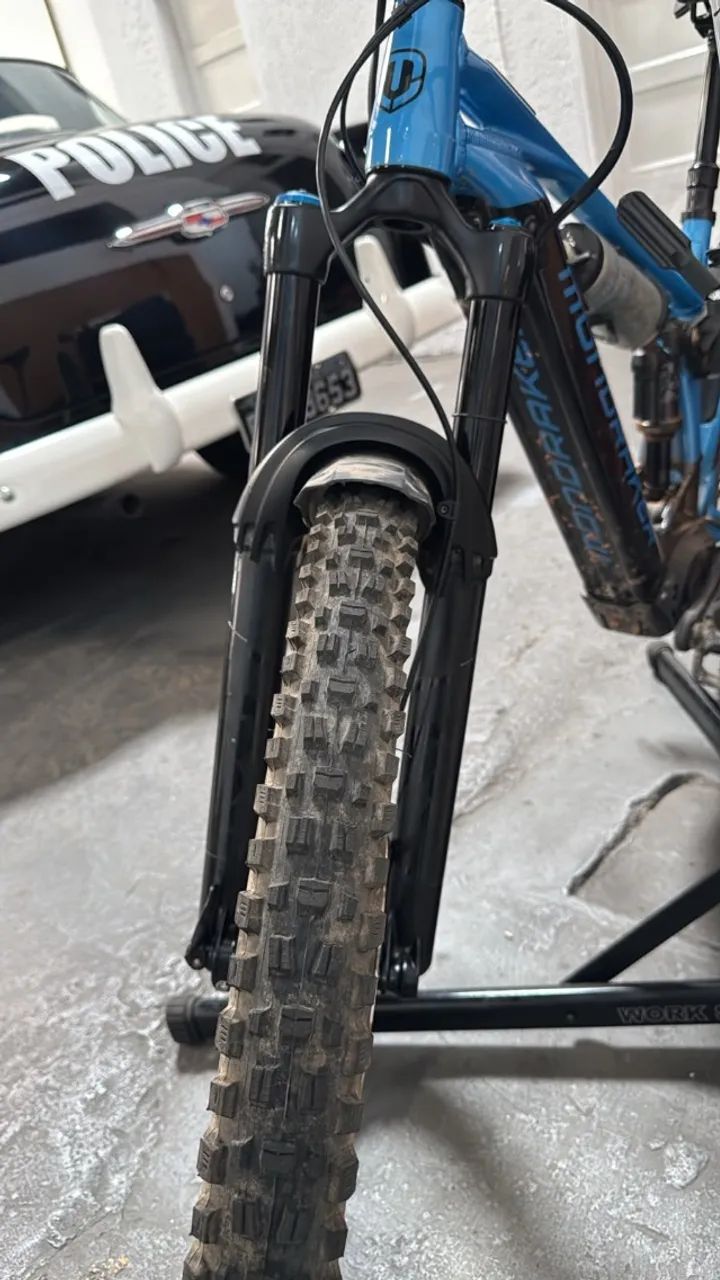 suspensao fox 38 grip 2 170mm  - Foto 2