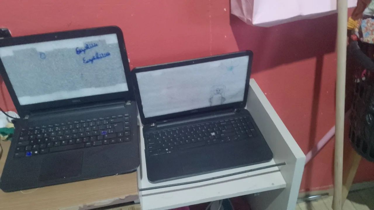 Vendo 2 notebook e telefone fixo Intelbras 