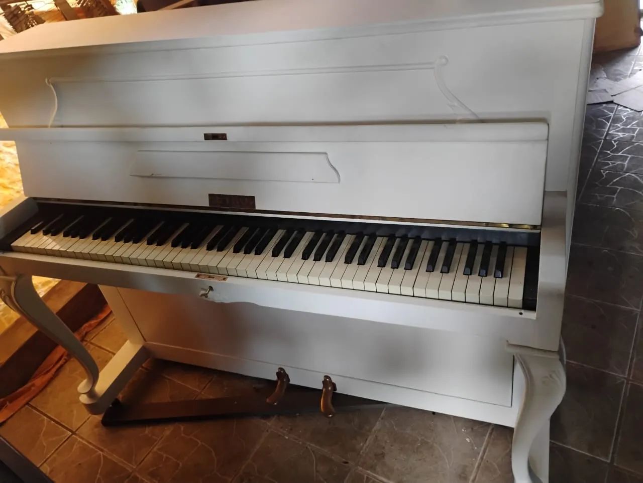 Piano Petrof Modelo R - Foto 2