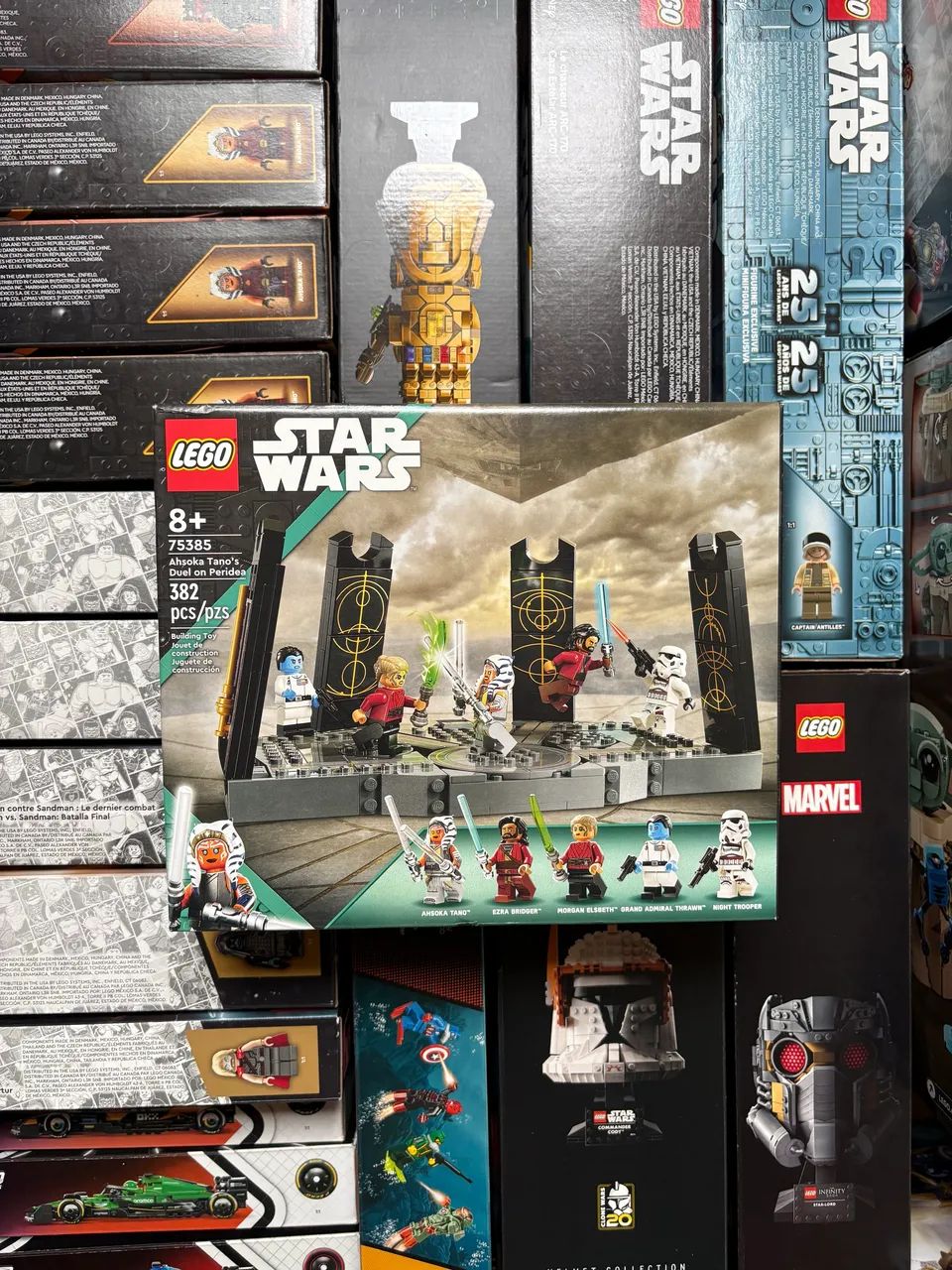 LEGO Star Wars Duelo de Ahsoka Tano em Peridea 75385  - Foto 2