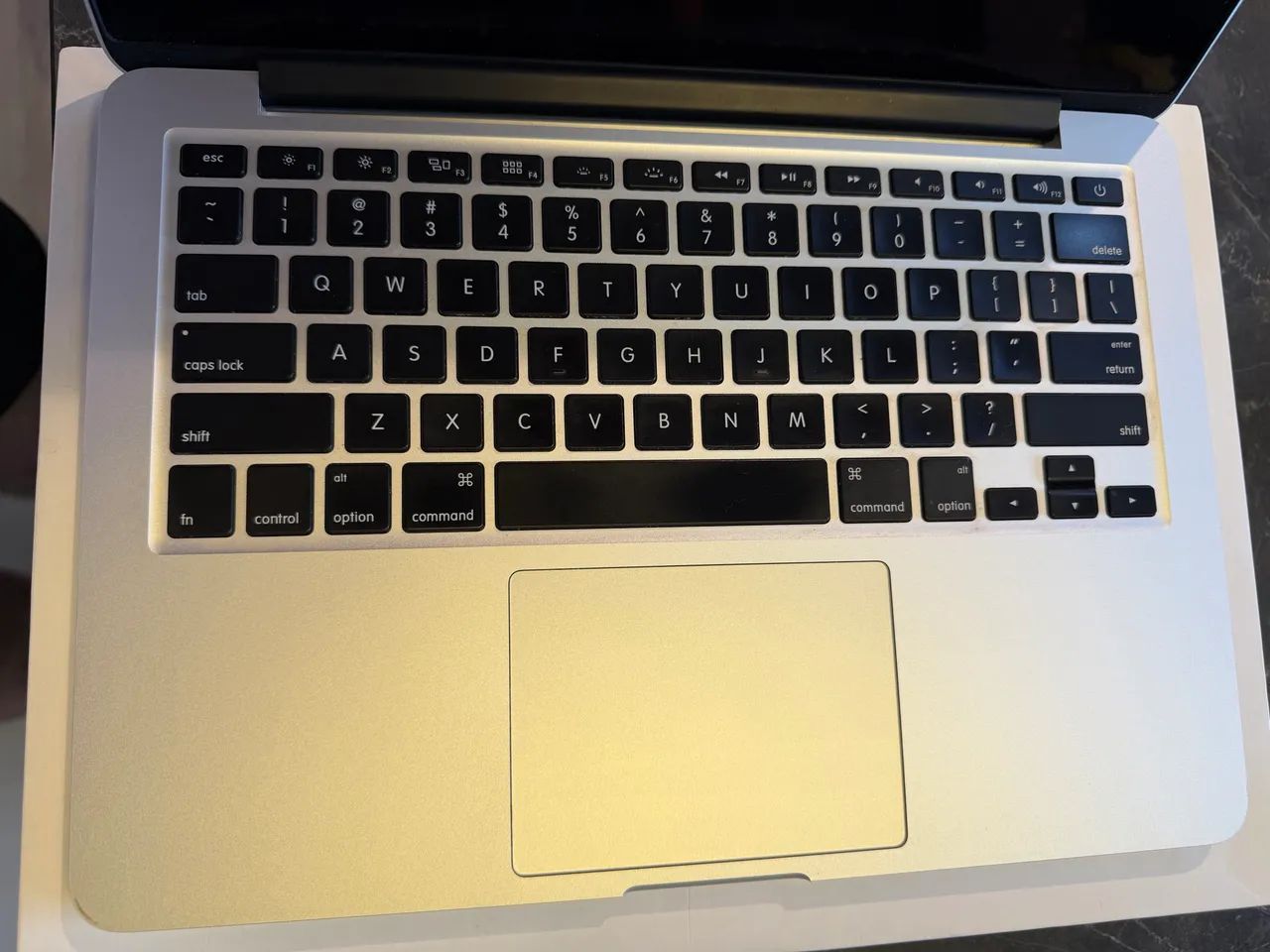 MacBook Pro Retina 13 Early 2015 ? Impecável | bateria com apenas