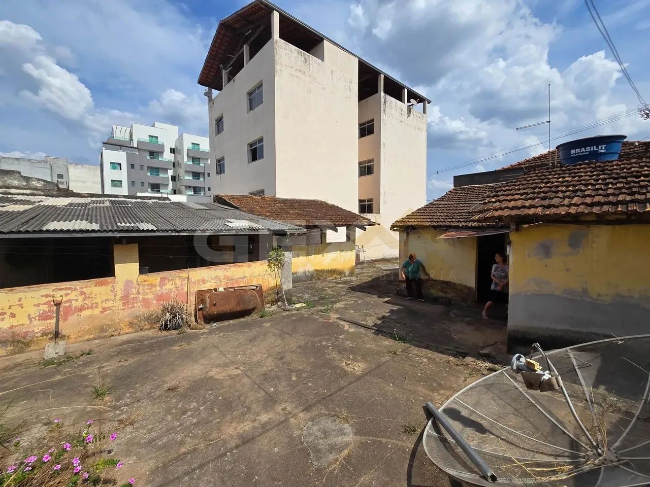 Lote à venda no Centro de 470 m². - Foto 2