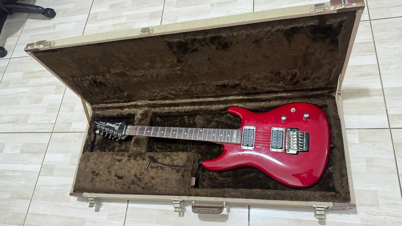 Ibanez JS100 Joe Satriani