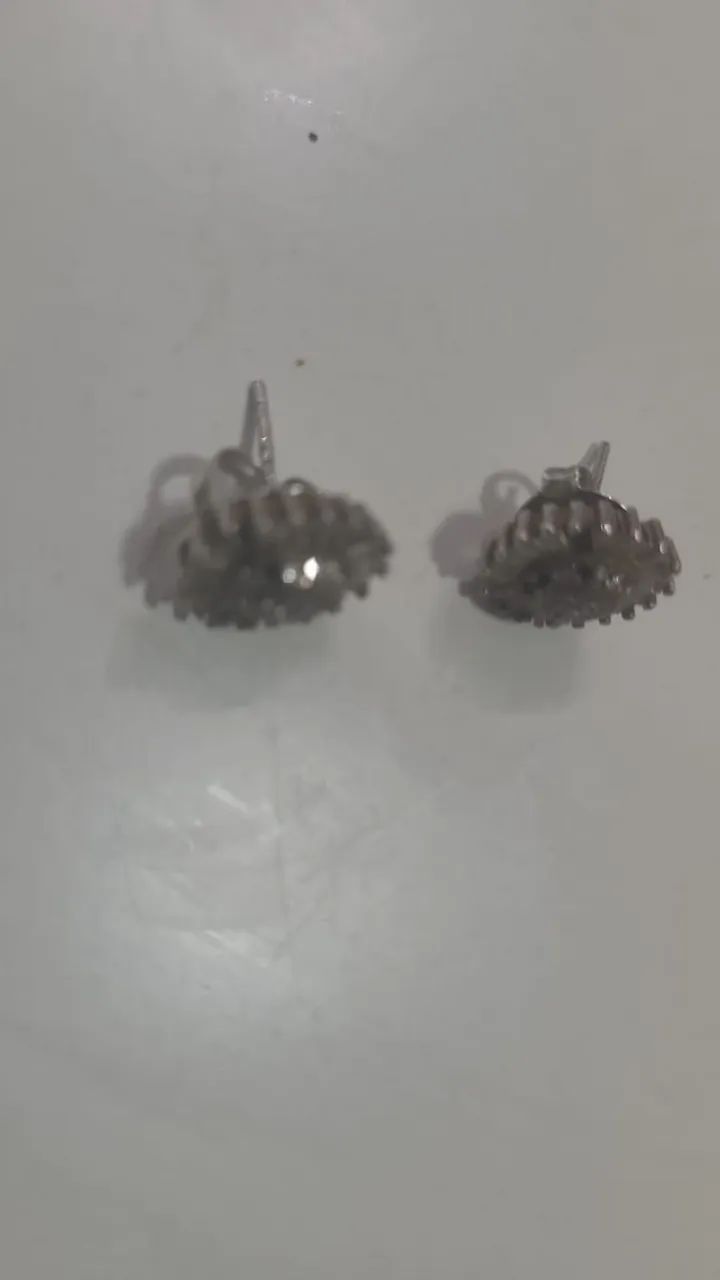 Brinco de Flor Texturizada prata 925 - Foto 3