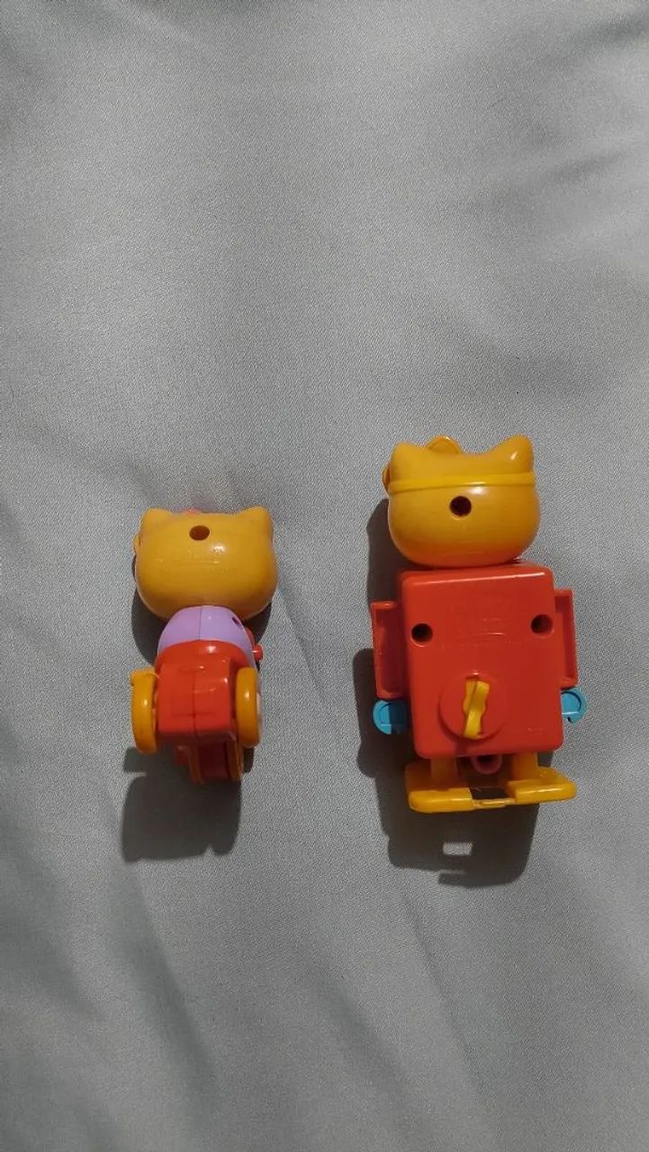 Lote com 2 brinquedos da Hello Kitty Lacta (2011/2012) funcionando <br> - Foto 2