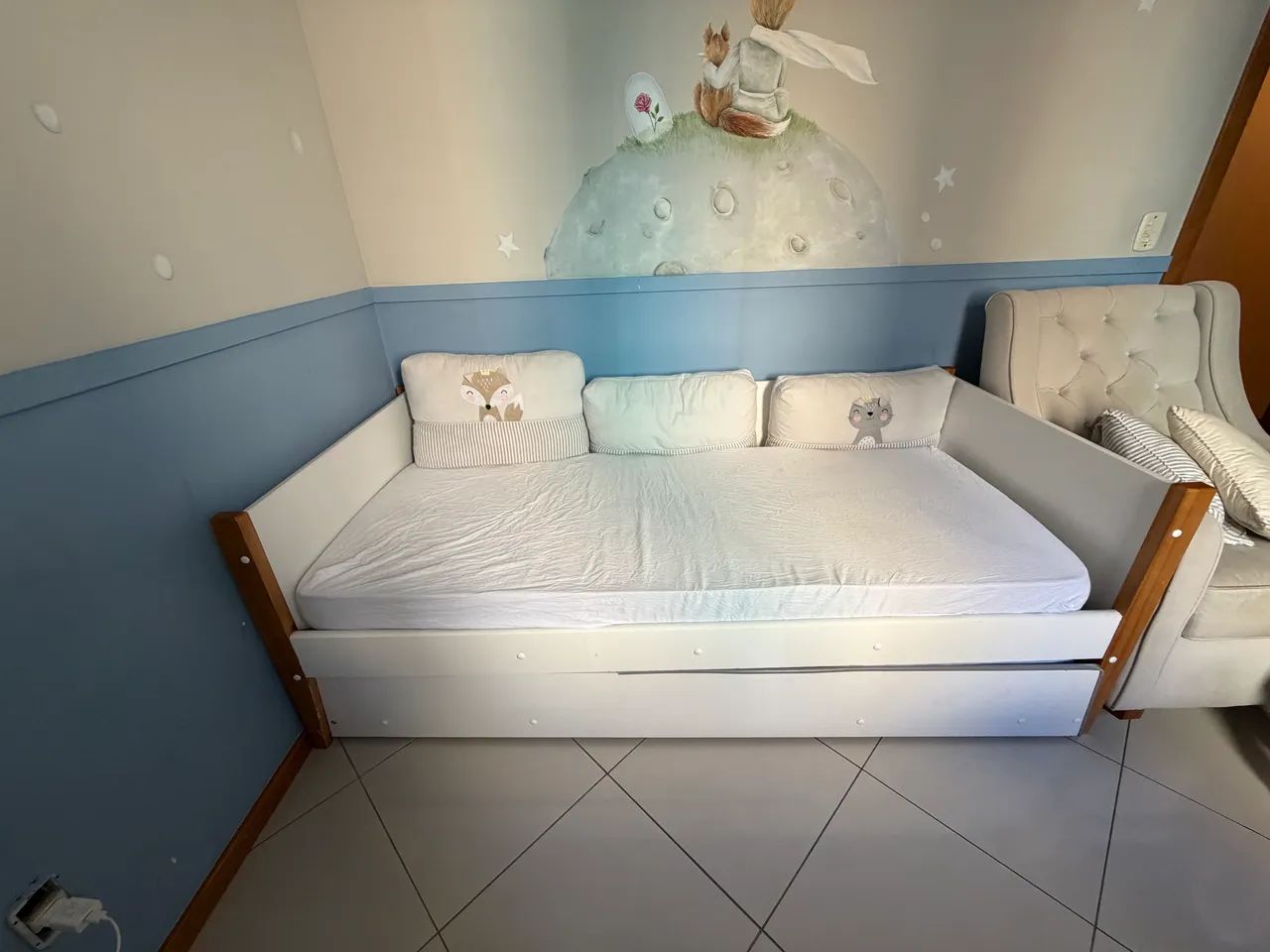 Vendo bicama com um colchão de solteiro - Foto 2