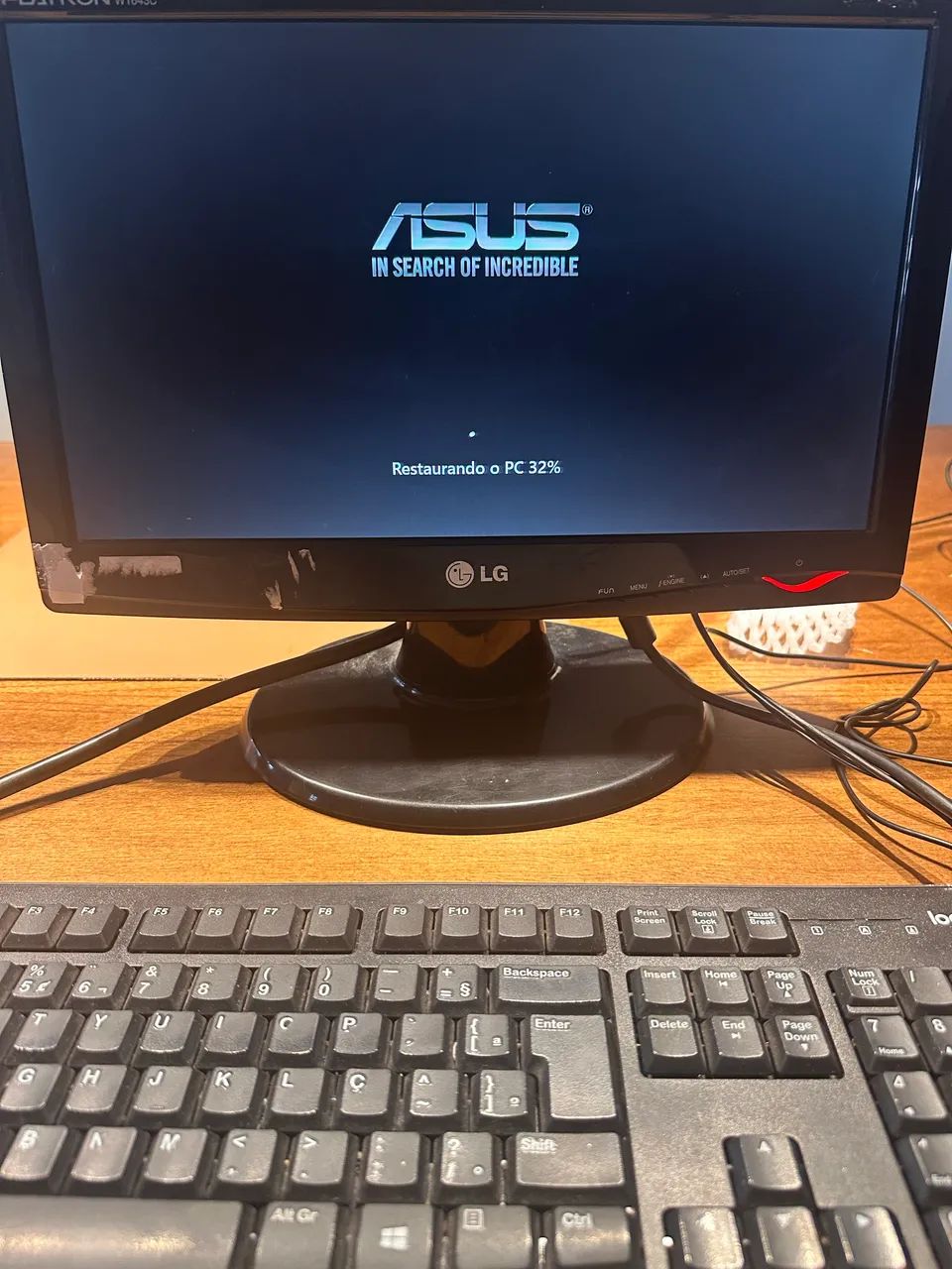 Desktop Asus Intel I5 2,9 GHz, 8GB RAM, SI windows 11, 224GB HD