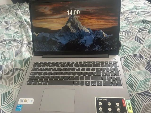 Notebook Lenovo Core I3