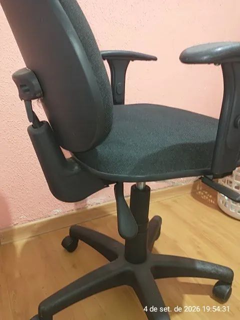 Cadeia giratória escritório  - Foto 3