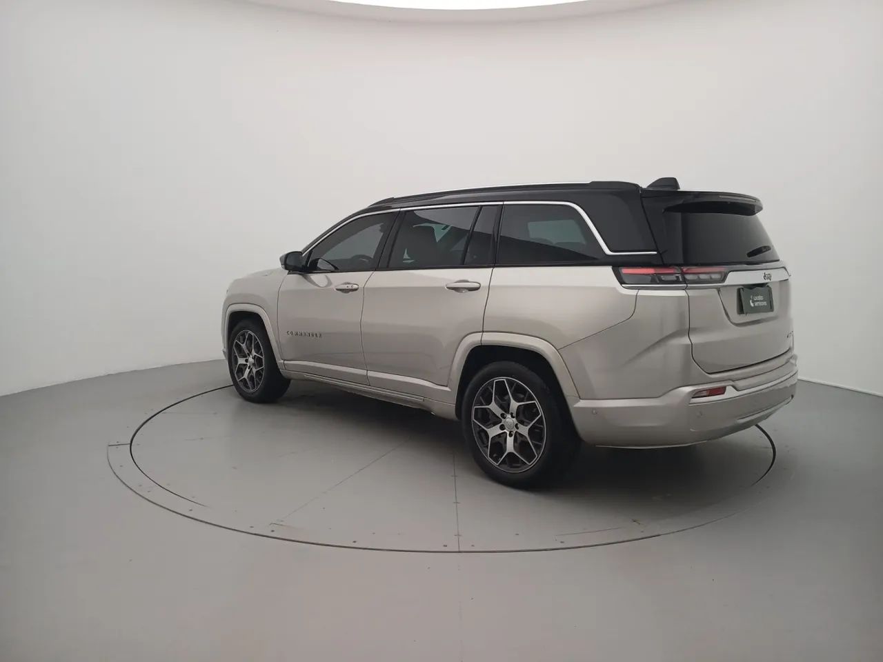 Jeep Commander 2023 - Foto 3