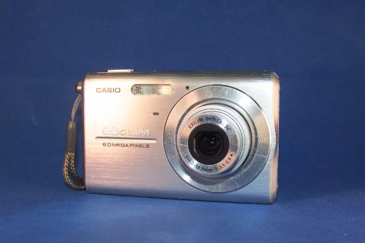 Casio EX-Z65 com acessórios - Foto 2