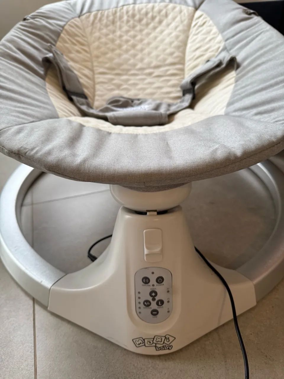 Cadeira de descanso e balanço Maxi Baby  - Foto 2