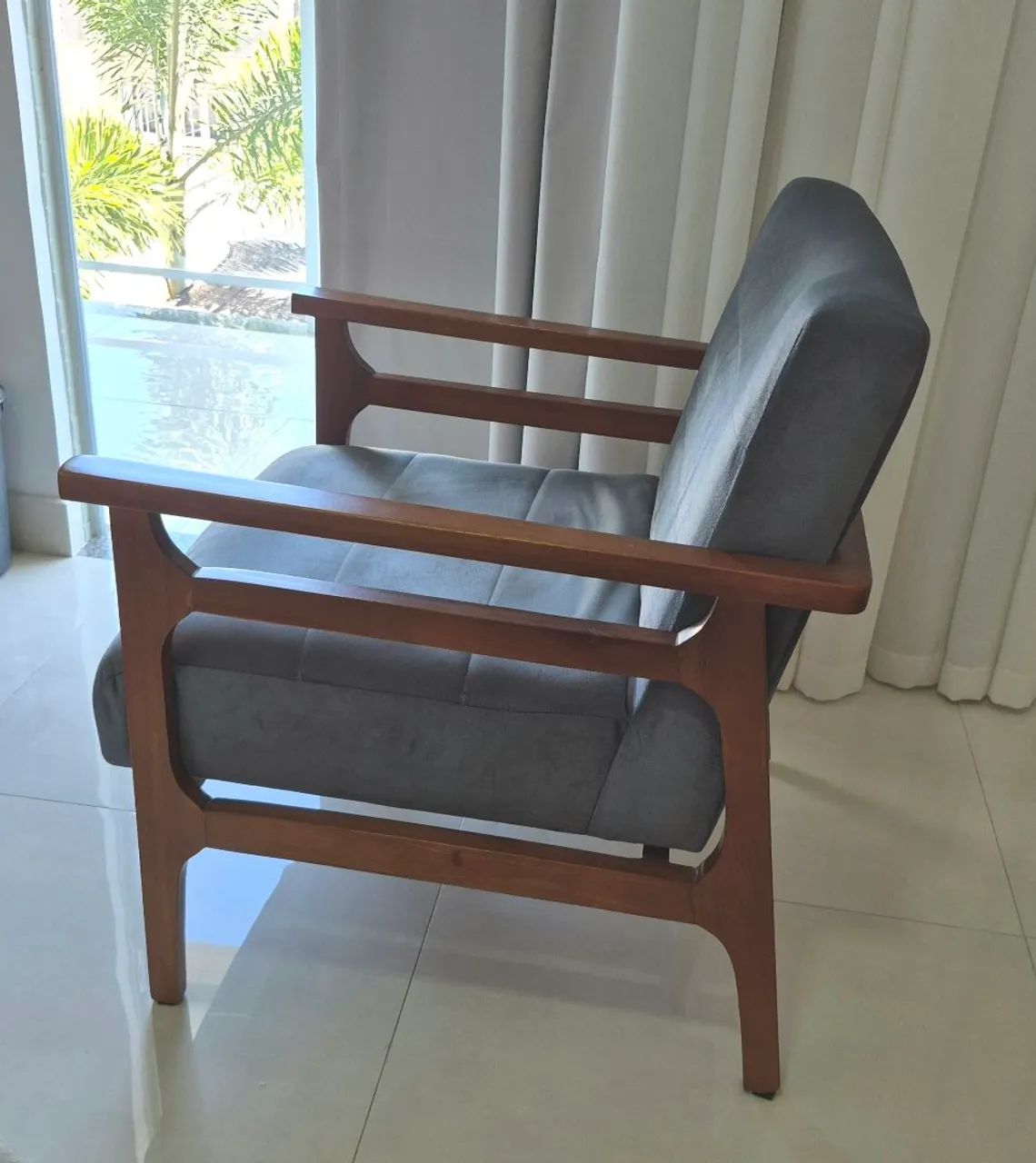 Poltrona estofada