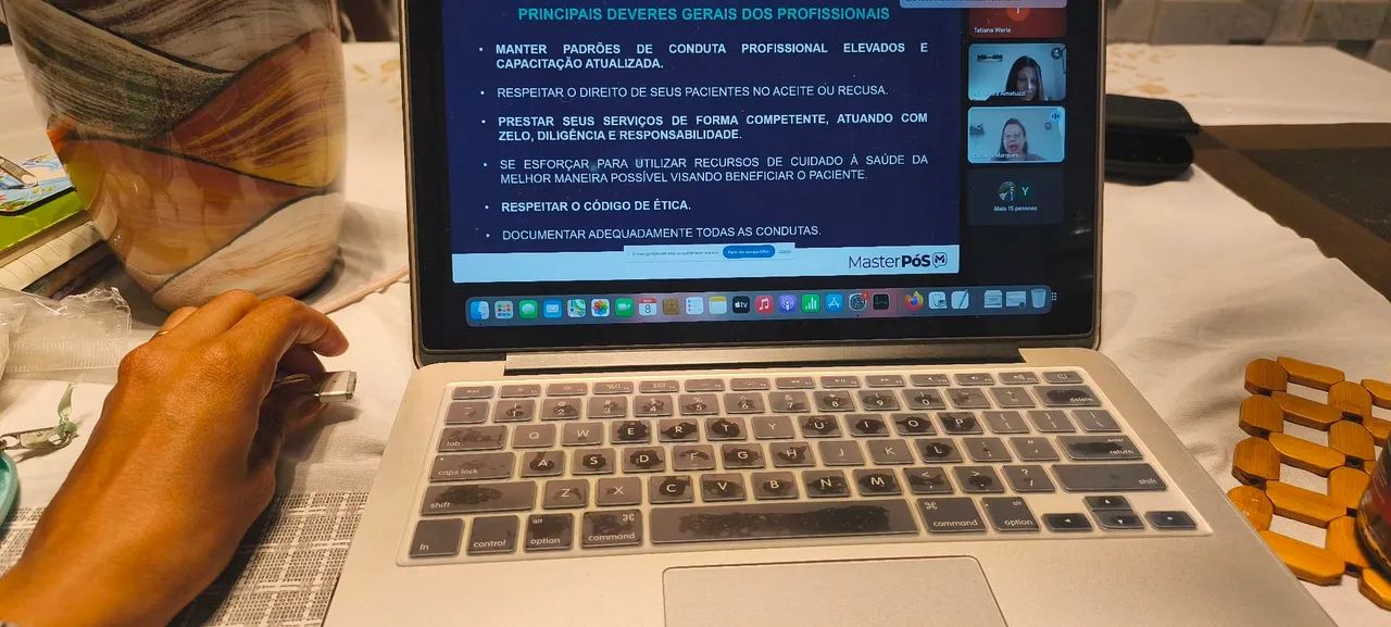 MacBook Pro 13