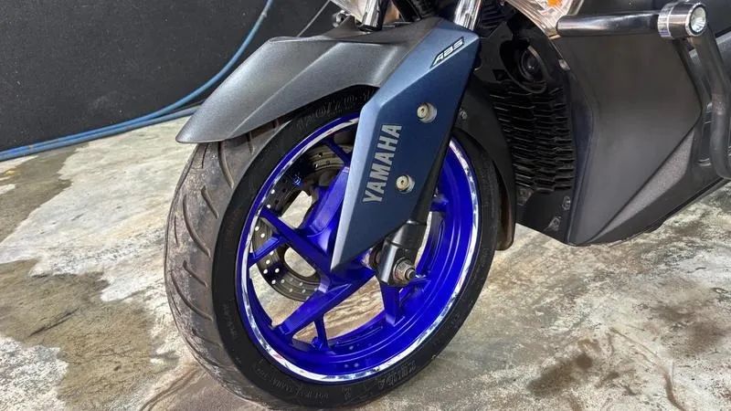 Yamaha XMax  - Foto 4