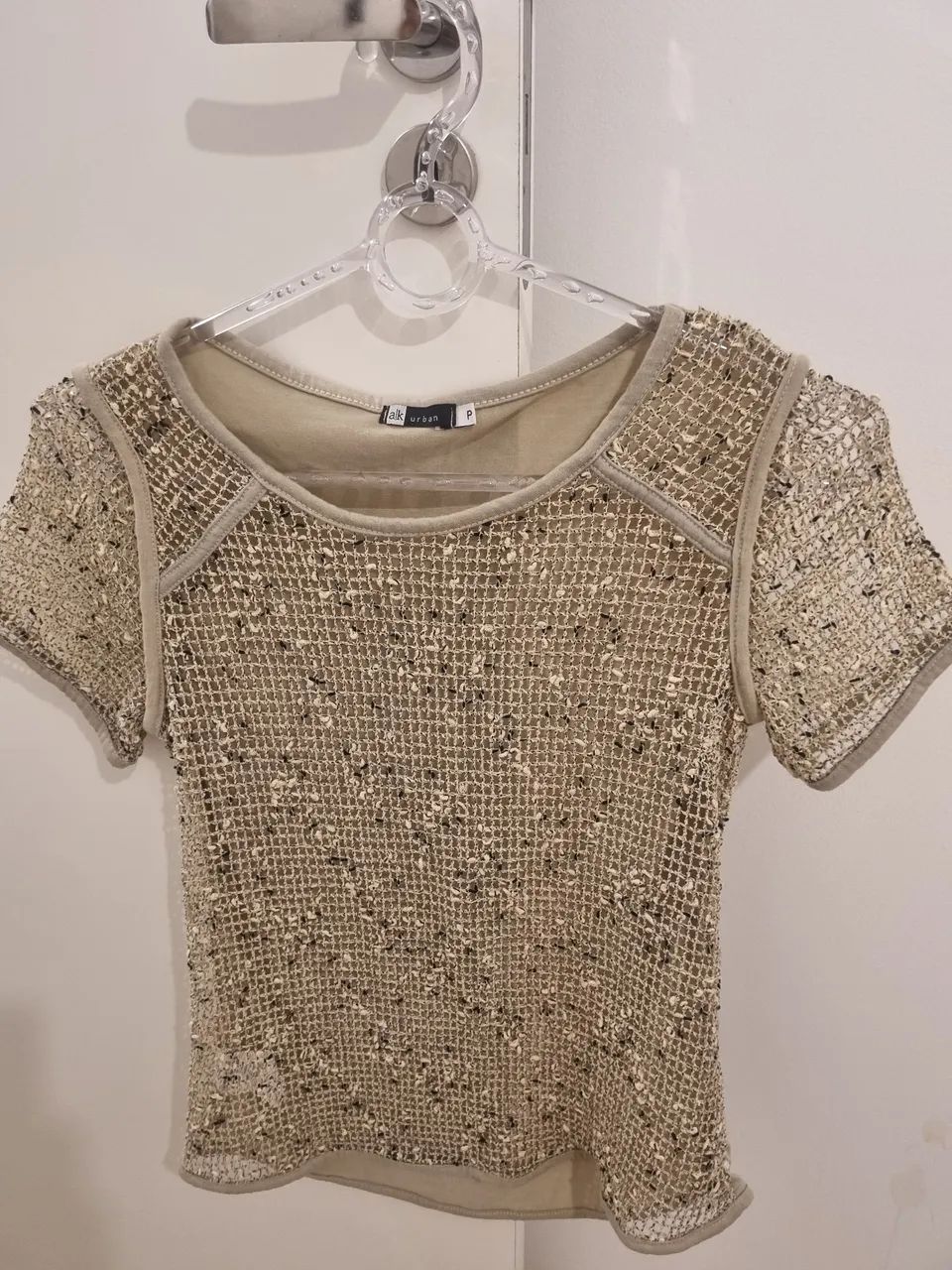 Blusa akl urbana vazada