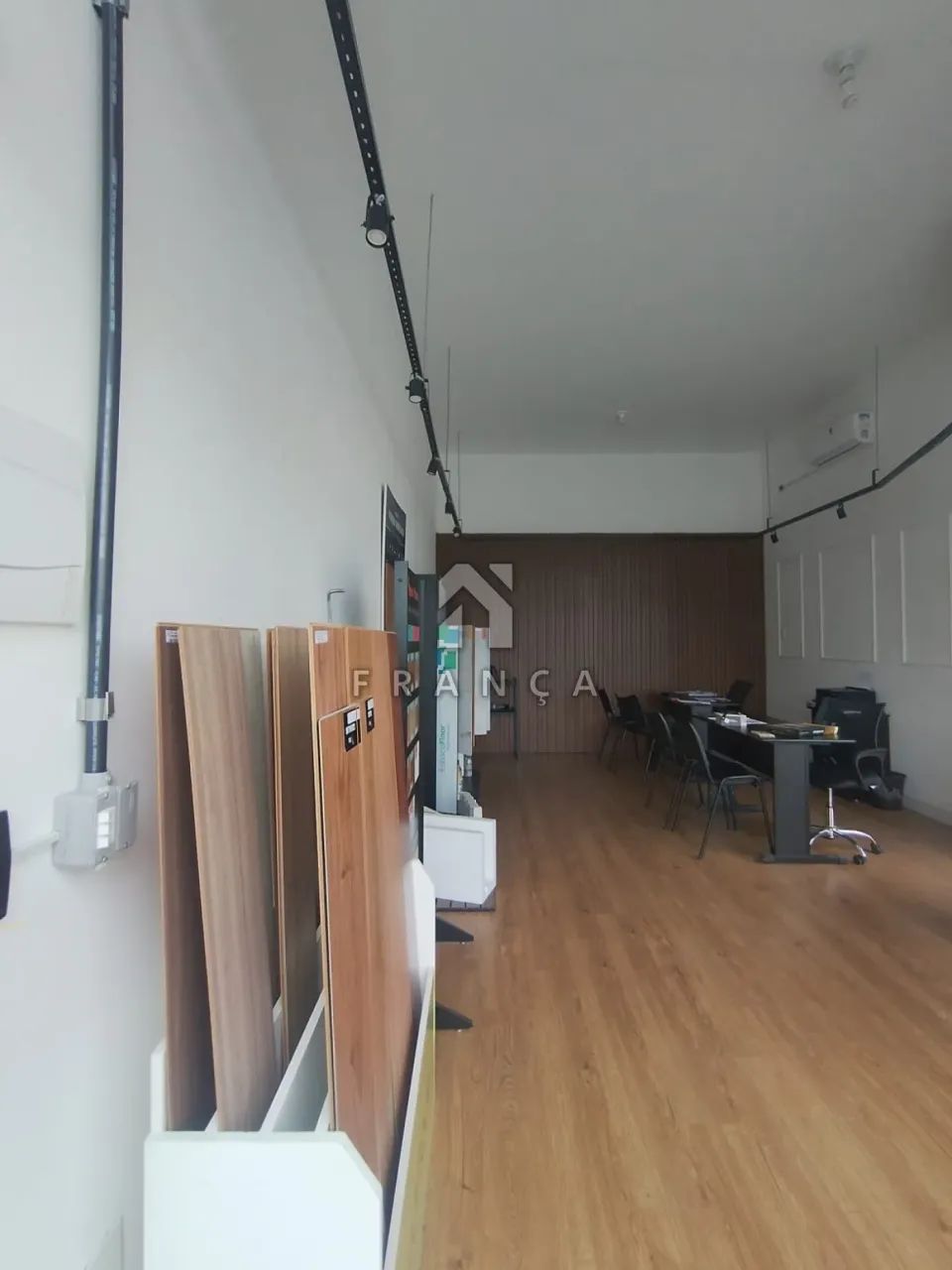 PONTO COMERCIAL - VILLA BRANCA - JACAREÍ - Foto 5