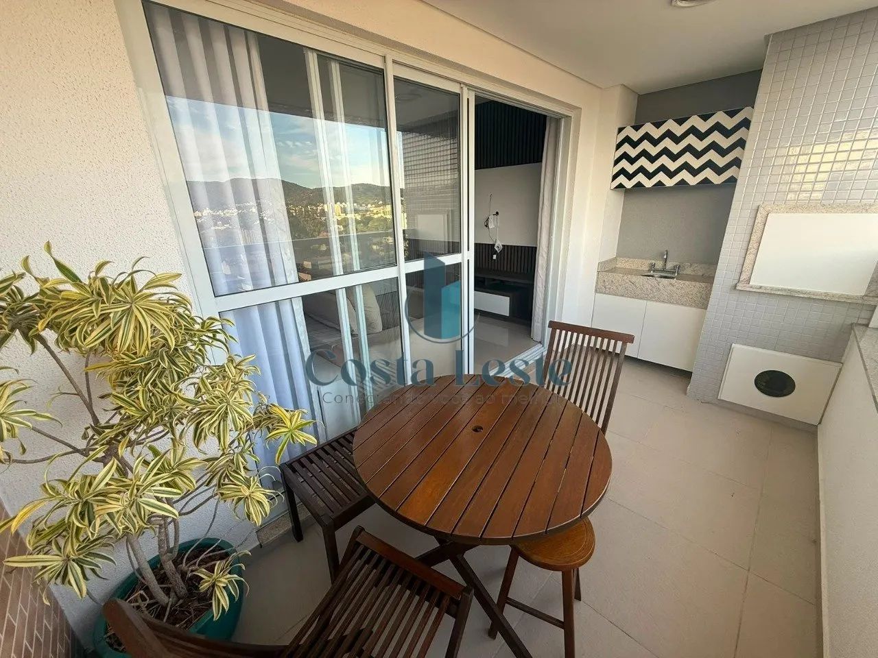 Excelente apartamento de 2 dormitórios com suíte no Itacorubi - Foto 3