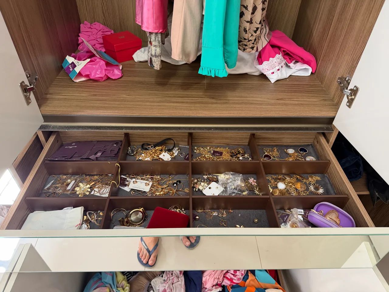 Guarda roupa de 6 portas - Foto 3