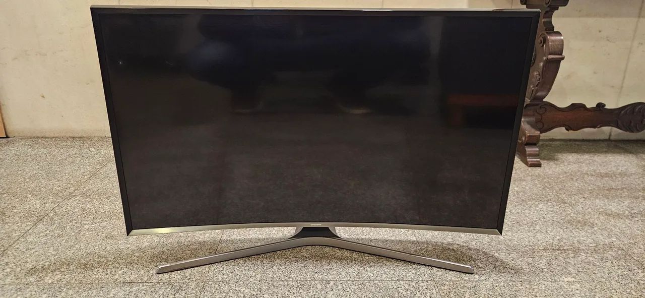 TV Samsung 43 polegadas obs a imagem sumiu do nada so tem som  - Foto 2