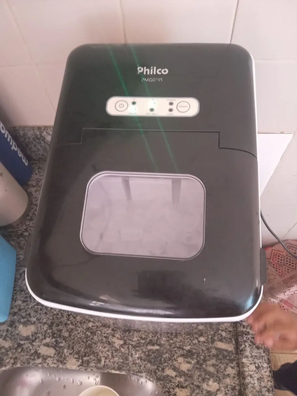 Máquina de gelo Philco 