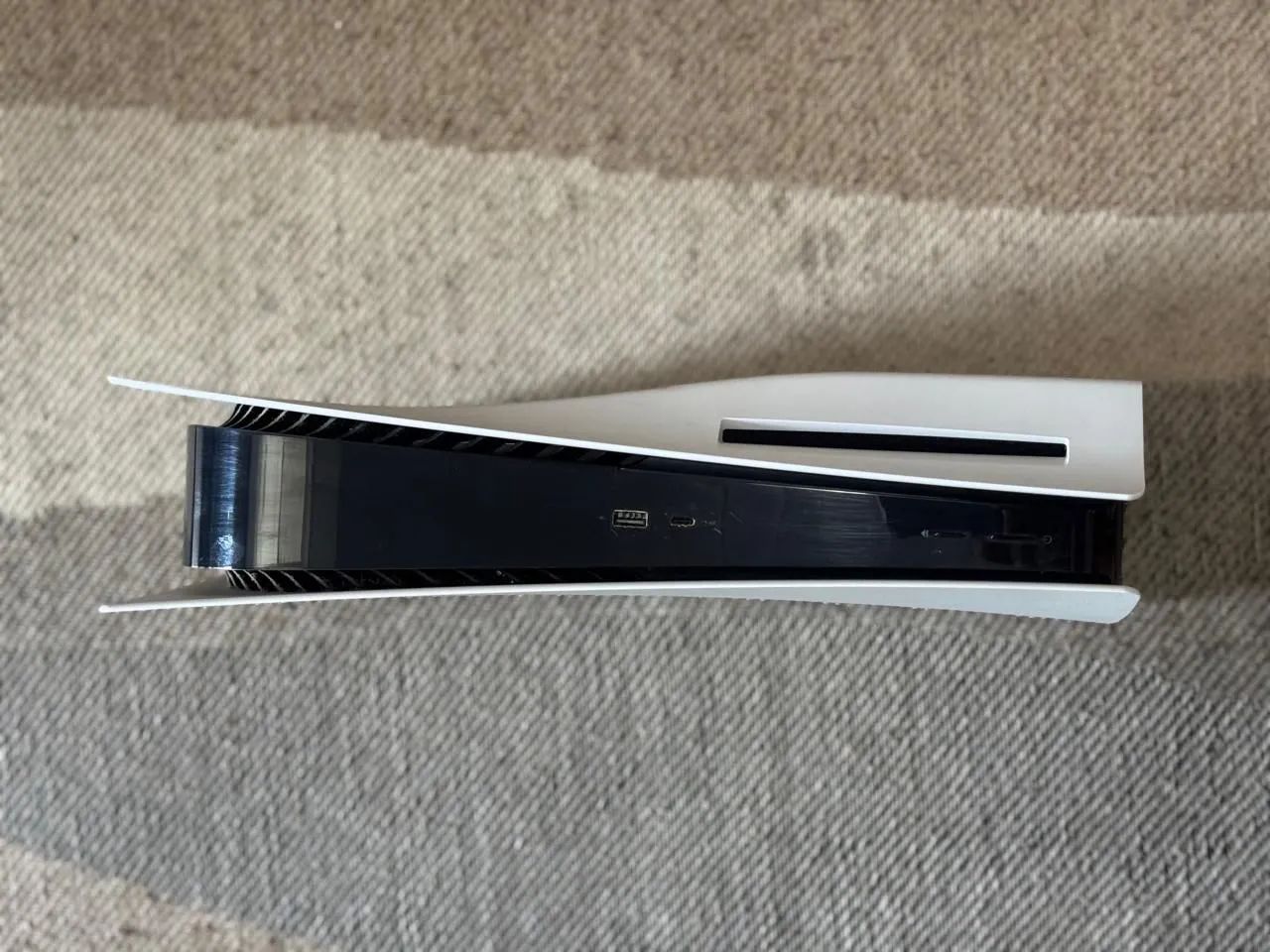 PlayStation 5 Slim Cor Branco 825 GB  Versão Mídia Física - Foto 3