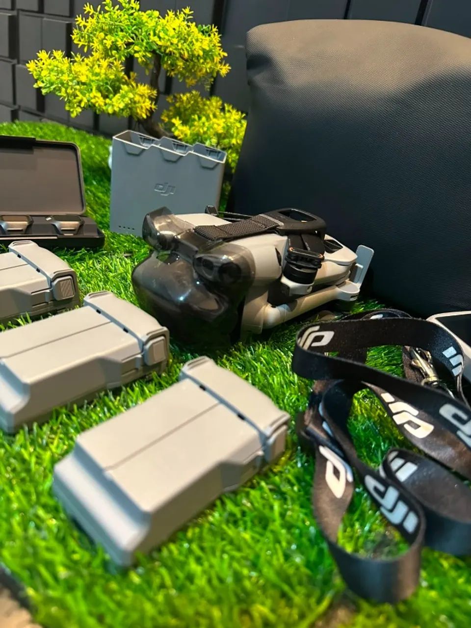 Dji Mini 5 Pro Combo Fly More Completo com Tela - Foto 3