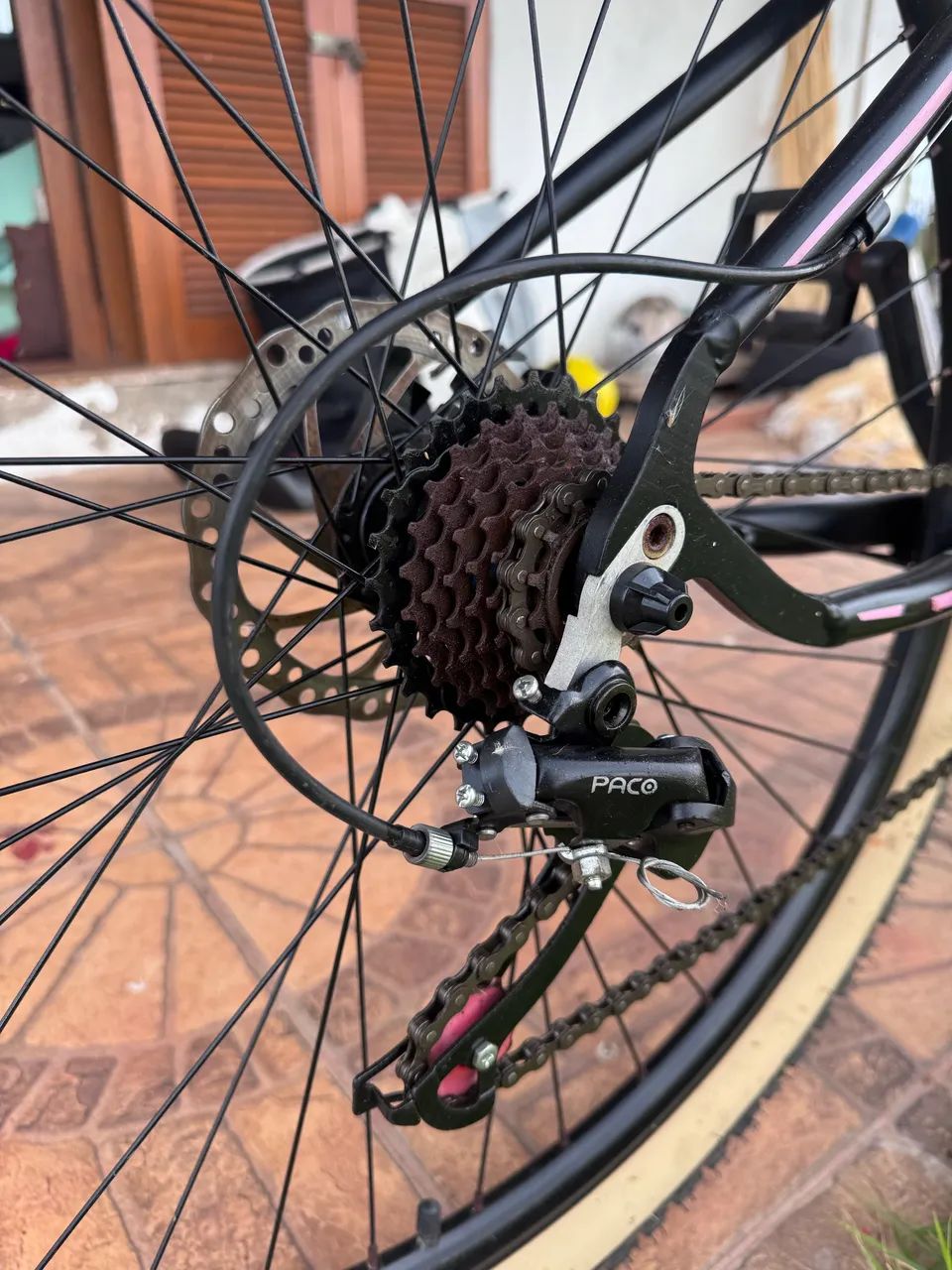 Bicicleta KSW Aro 29 Alumínio Freio a Disco - Muito Nova - Foto 6