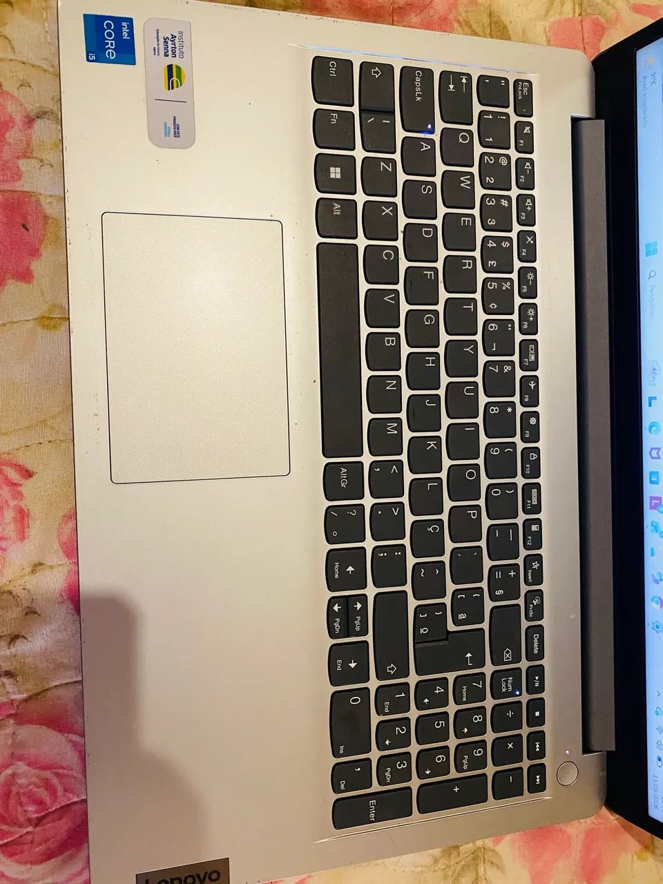 Notebook Lenovo  - Foto 3
