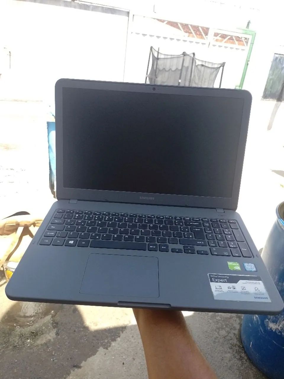 Notebook i5 com placa de vídeo 