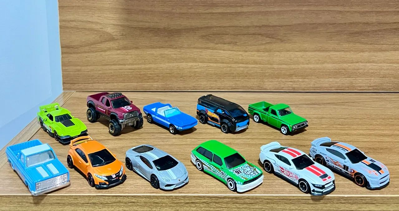 Hot Wheels Loose - 11 miniaturas 