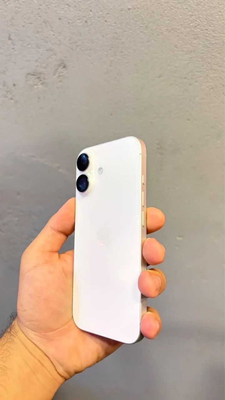 iPhone 17 Branco 256 GB - Foto 2