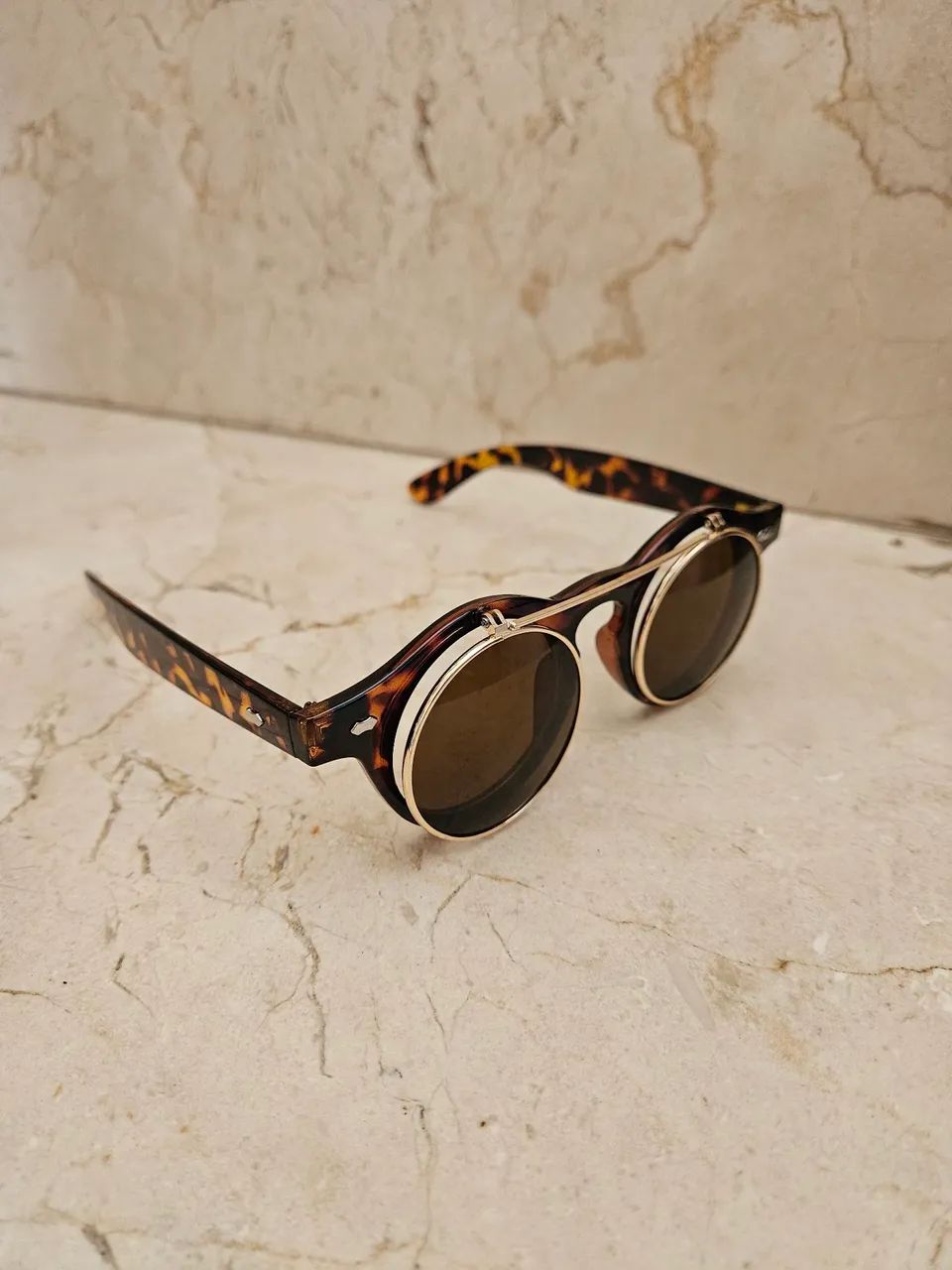 Óculos de Sol Retrô 2 em 1 - Foto 3