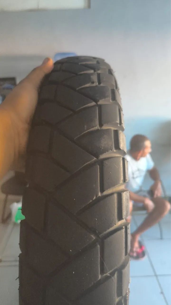 Pneu usado 5 meses 
