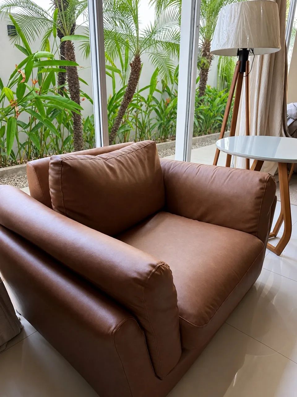 Vende-se poltronas
