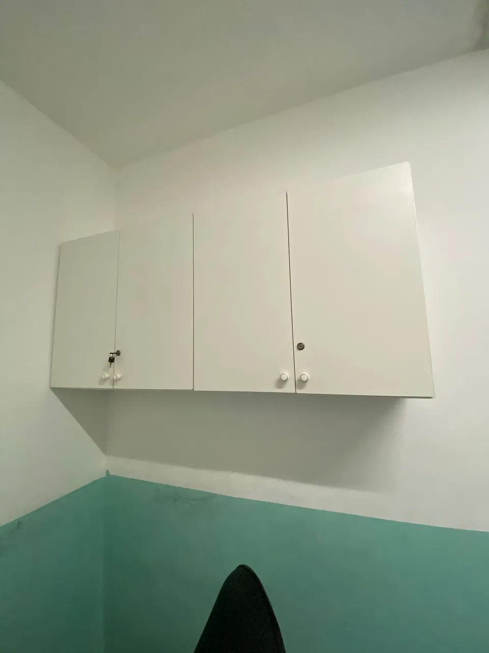 Armário de parede branco 4 portas 1,50x 70