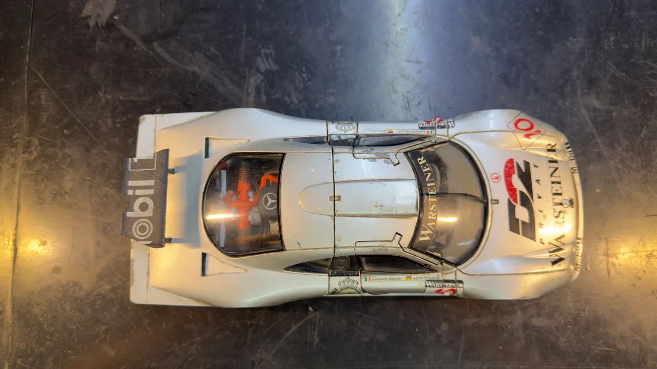 Miniatura 1:18 Mercedes CLK/ GTR maisto - Foto 4