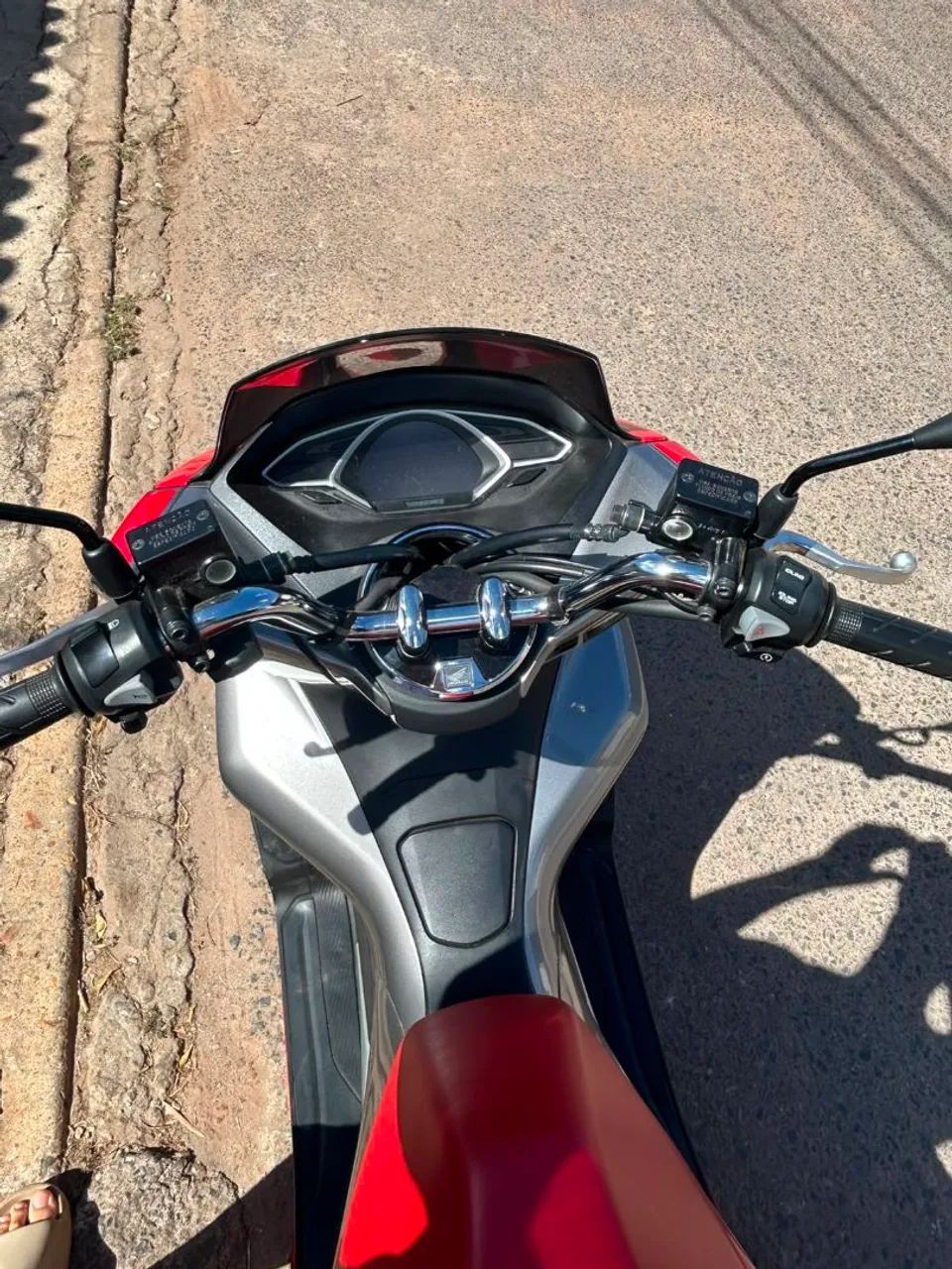 Vendo Honda Pcx 2019  - Foto 3