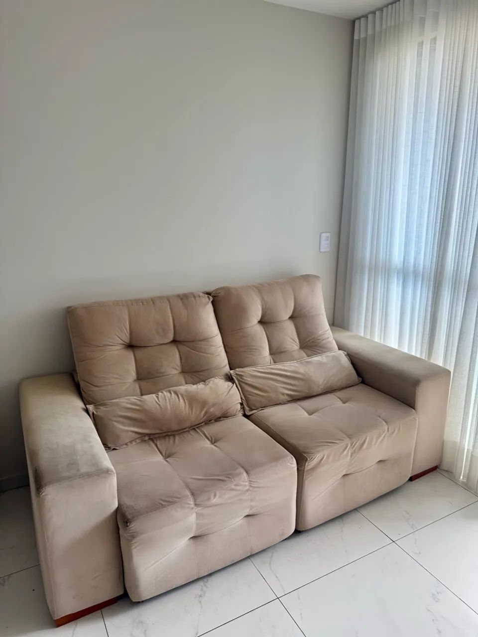 Sofá Retrátil e Reclinável | Seminovo - Foto 4