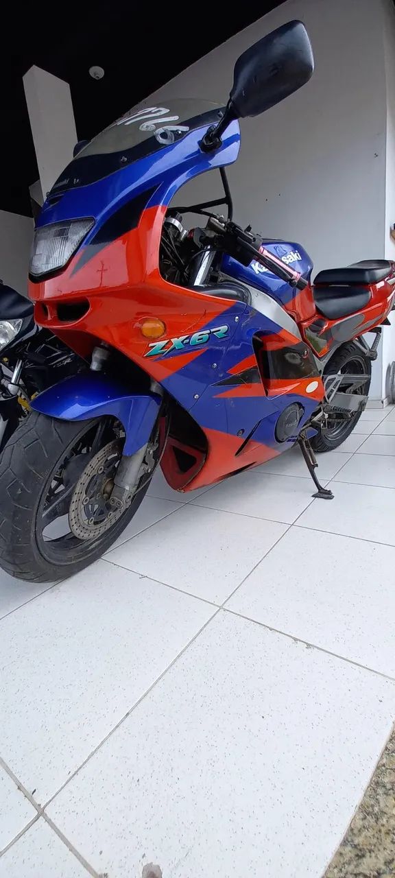 Kawasaki Zx-6r 600cc 1996 - 1495907686 | OLX