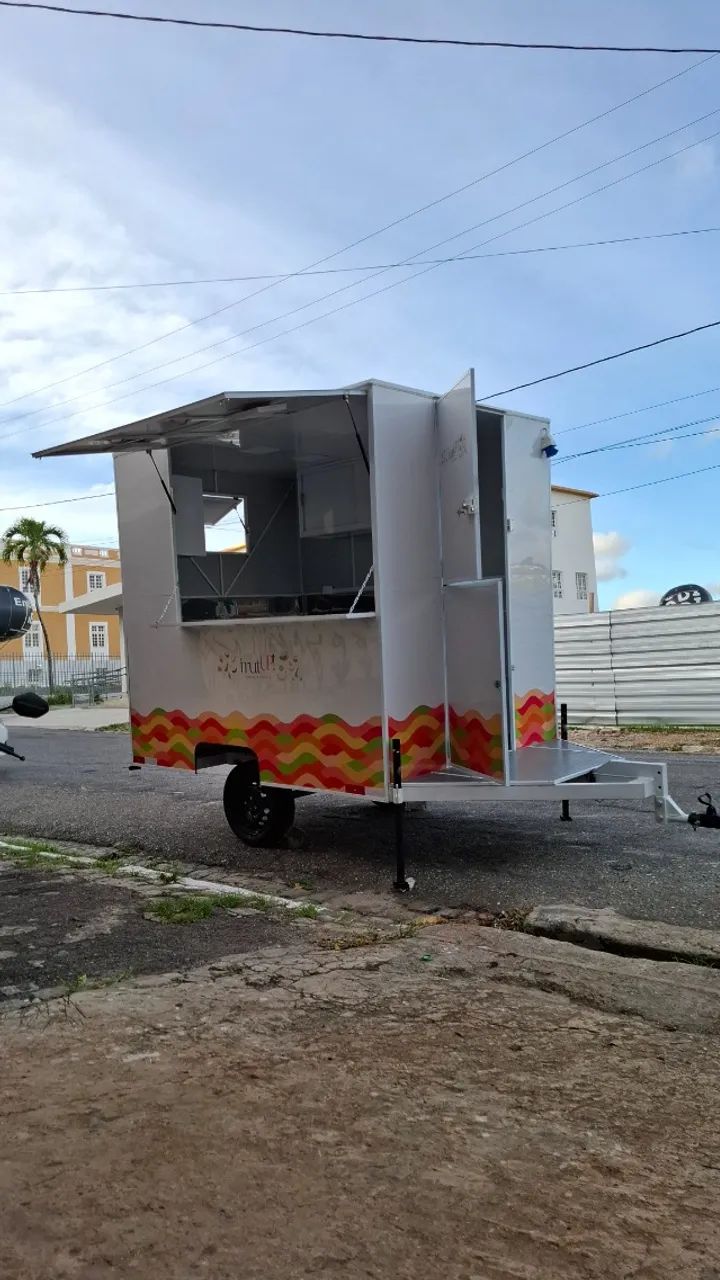 Trailer Branco Para Sucos Naturais - Foto 2