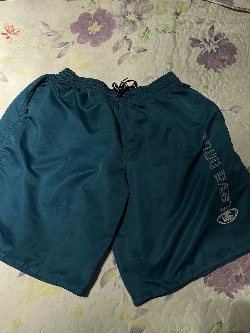 Duas Bermudas tamanho 48 novas - Foto 3