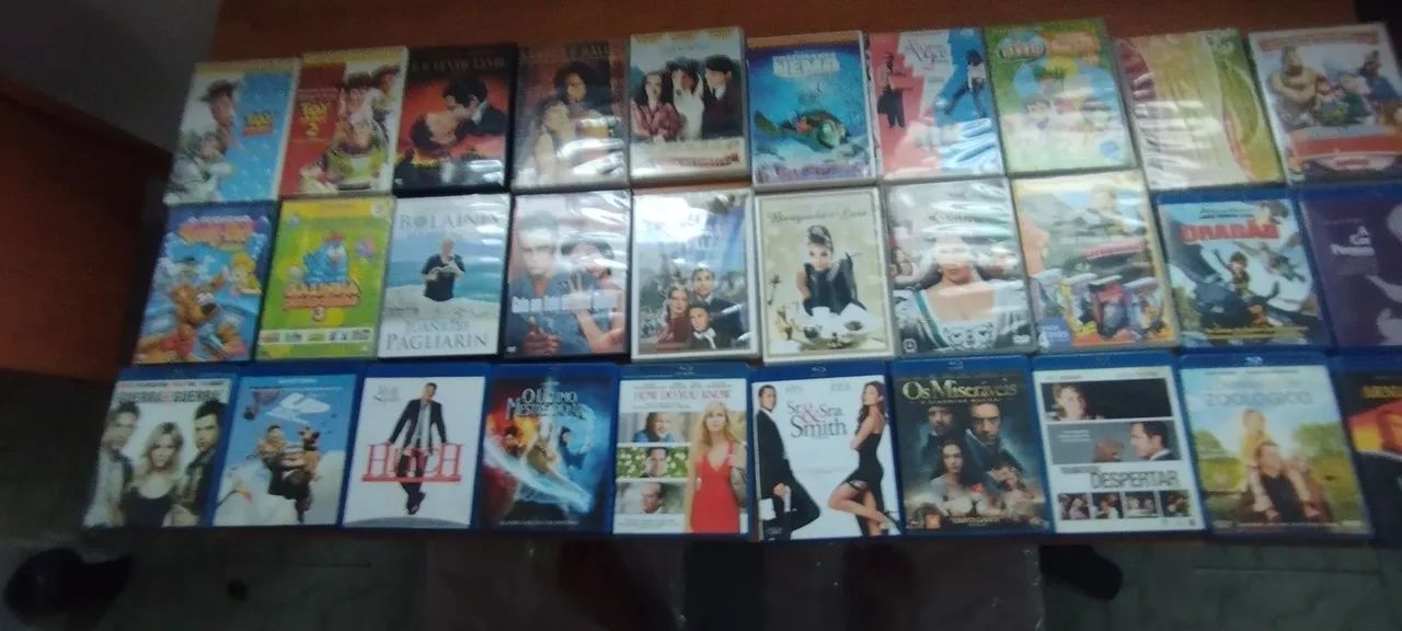 Blurays e DVDs diversos - Foto 4