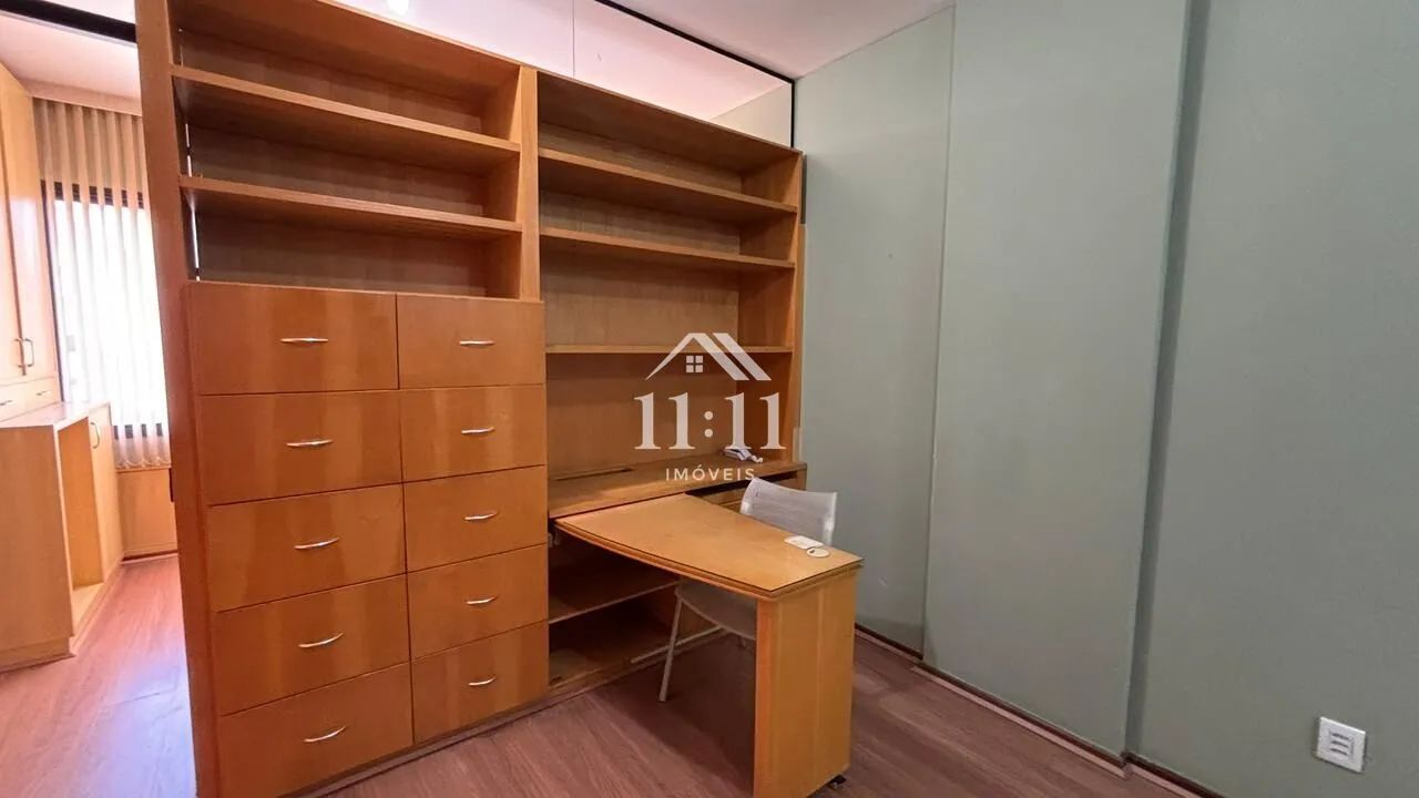 Sala Comercial Mobiliada e com vaga de garagem no Centro de Curitiba - Foto 3