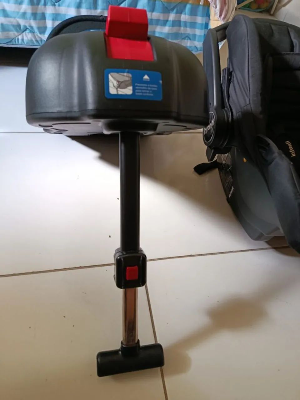 Bebê Conforto mais Suporte Isofix - Foto 4