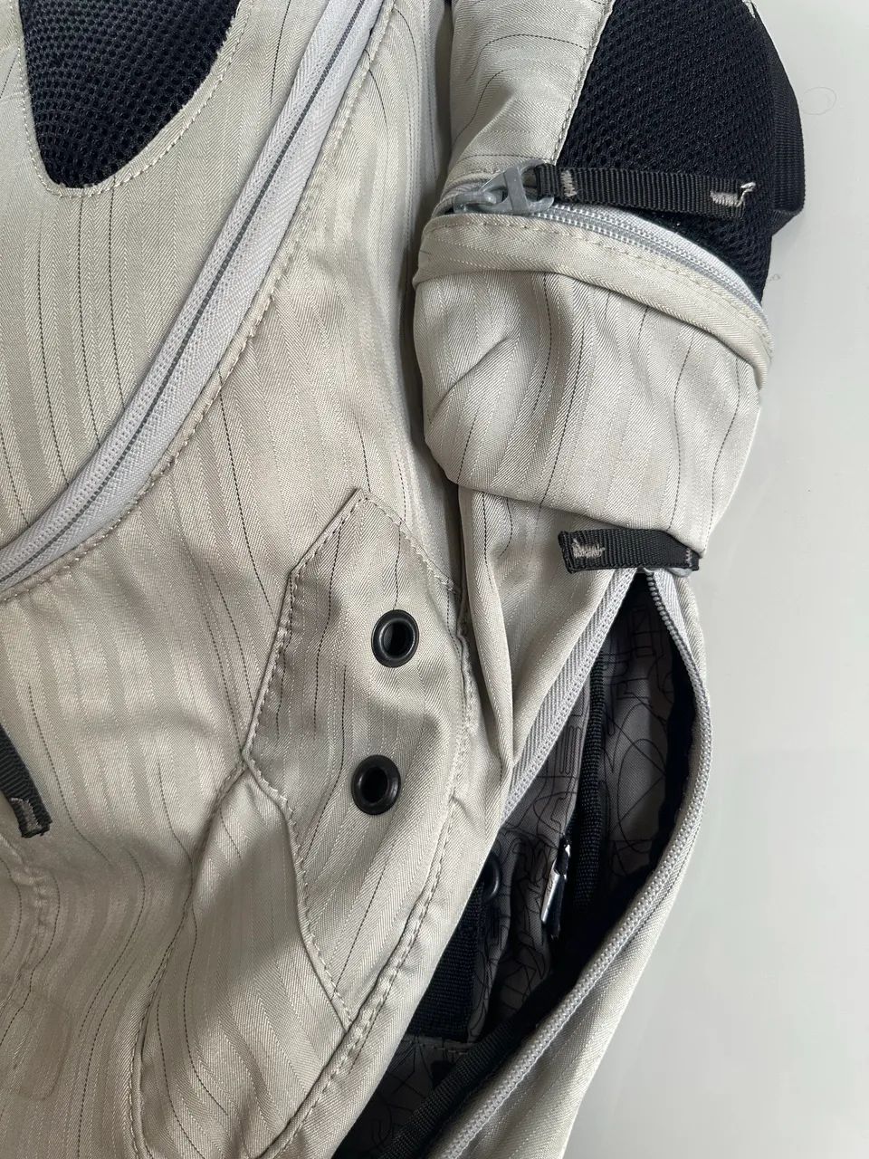 Mochila Oakley Urban 25L. - Foto 4